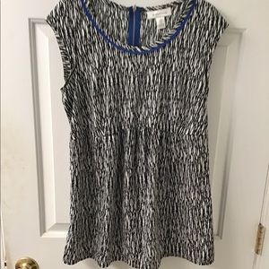 MOTHERHOOD MATERNITY SZ M TUNIC TOP CUTE EUC